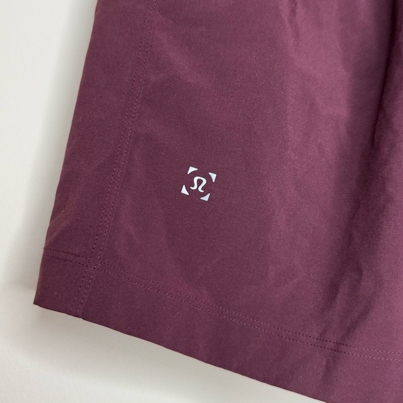 LULULEMON T.H.E. Great 9” Inseam Lined Athletic Shorts in Arctic Plum - Picture 7 of 11